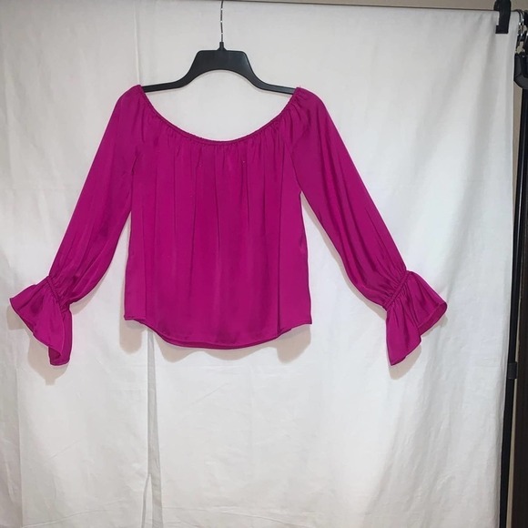 Forever 21 Medium Blouse - Picture 5 of 7